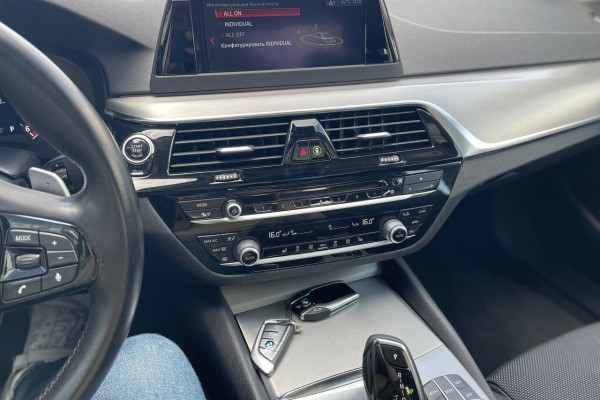 2018 BMW 5 серии с пробегом 75 633 км