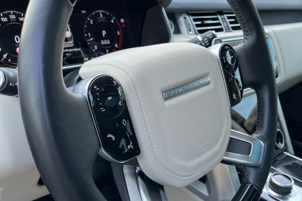 2020 Land Rover Range Rover с пробегом 44 000 км
