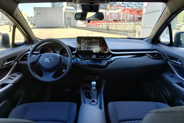 2022 Toyota C-HR с пробегом 200 км