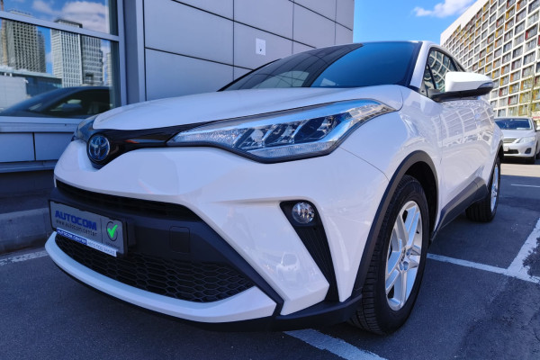 2022 Toyota C-HR с пробегом 200 км