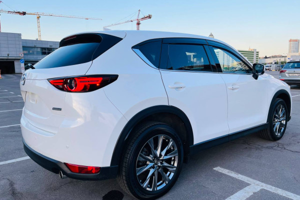 2021 Mazda CX-5 с пробегом 10 000 км