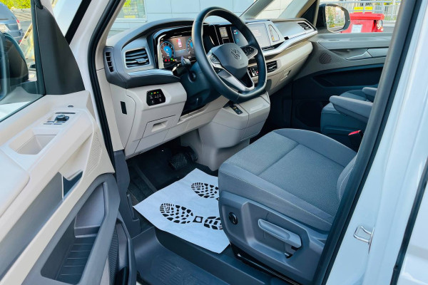 2022 Volkswagen Multivan с пробегом 9 000 км