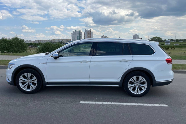 2019 Volkswagen Passat с пробегом 82 000 км