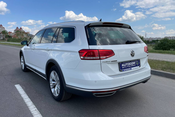 2019 Volkswagen Passat с пробегом 82 000 км