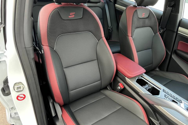 2023 Geely Coolray без пробега