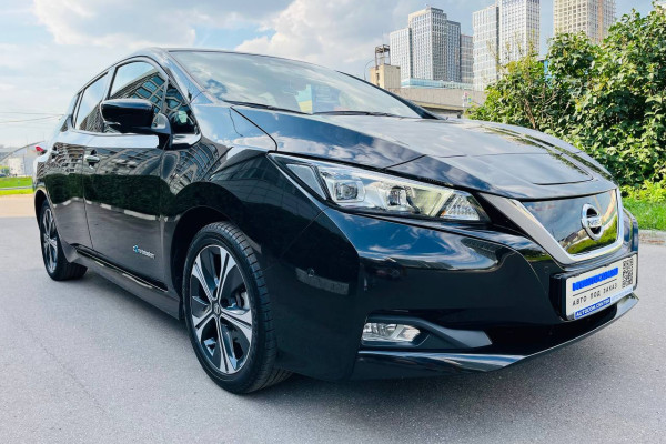 2020 Nissan Leaf с пробегом 95 600 км