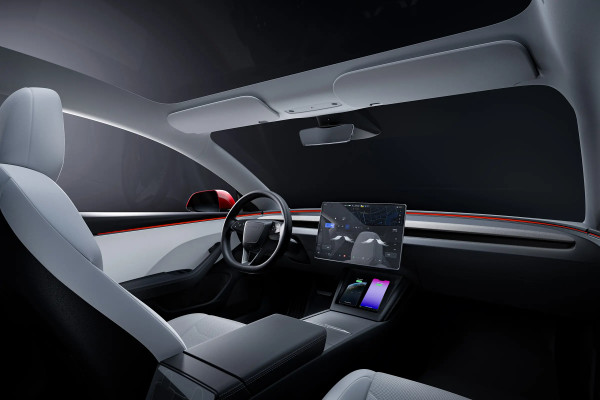 2024 Tesla Model 3 без пробега