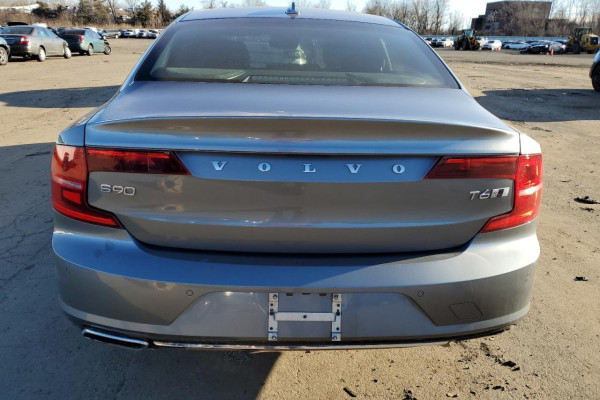 2020 Volvo S90 с пробегом 86 723 км
