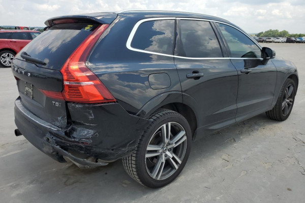 2020 Volvo XC60 с пробегом 60 841 км