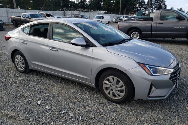 2020 Hyundai Elantra с пробегом 88 380 км