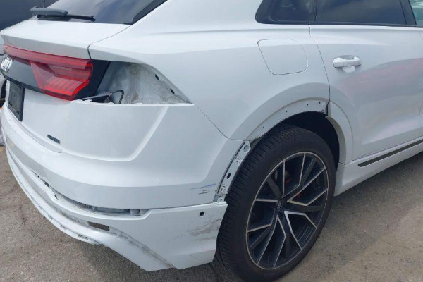 2019 Audi Q8 с пробегом 92 824 км