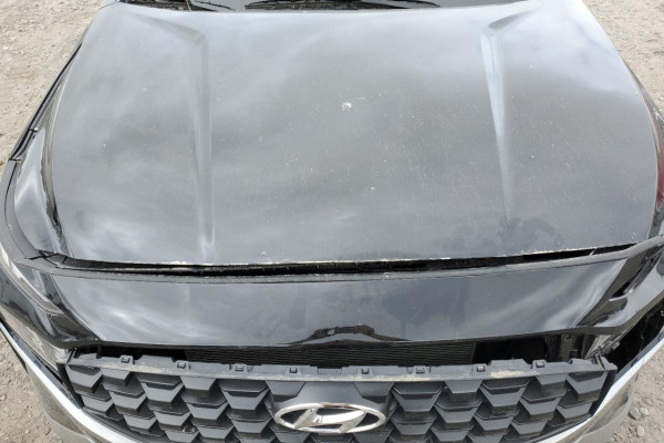 2023 Hyundai Santa Fe с пробегом 5 132 км