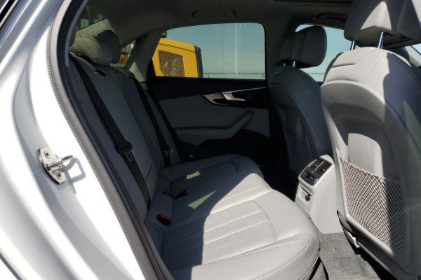 2019 Audi A4 с пробегом 39 060 км
