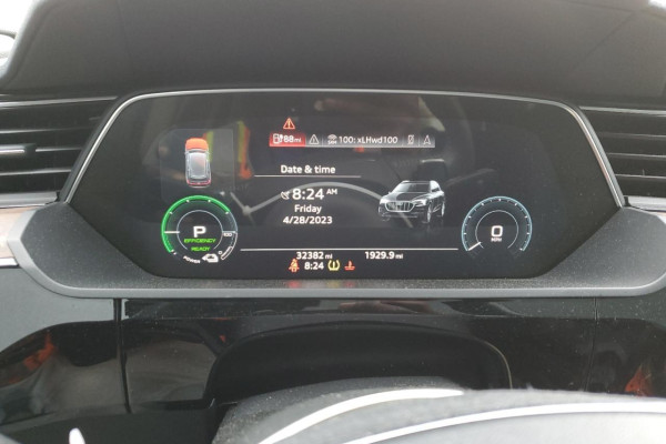 2019 Audi e-tron с пробегом 52 102 км