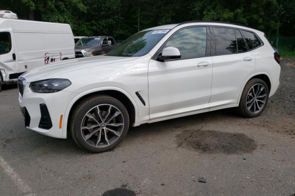 2022 BMW X3 с пробегом 14 455 км