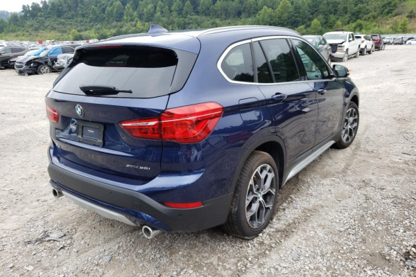 2020 BMW X1 с пробегом 70 638 км