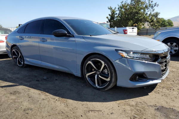 2020 Honda Accord с пробегом 100 000 км