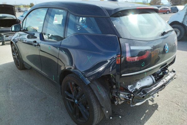 2020 BMW i3 с пробегом 19 044 км