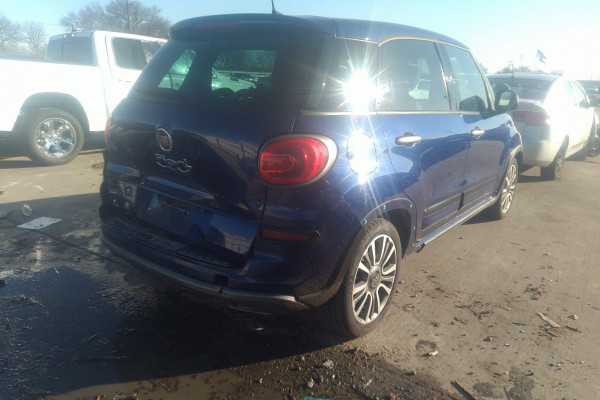 2019 Fiat 500L с пробегом 42 982 км