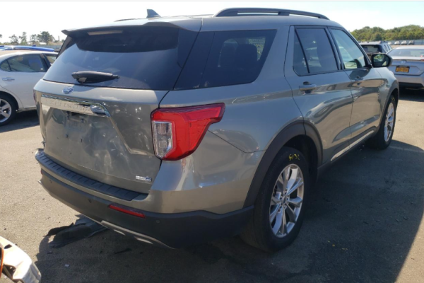 2020 Ford Explorer с пробегом 62 427 км
