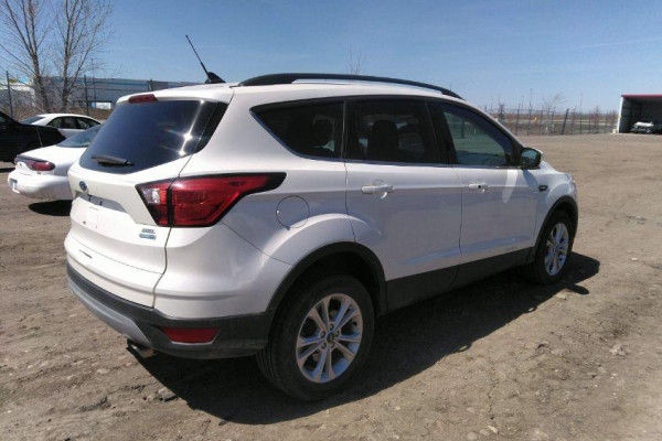 2019 Ford Escape с пробегом 40 170 км