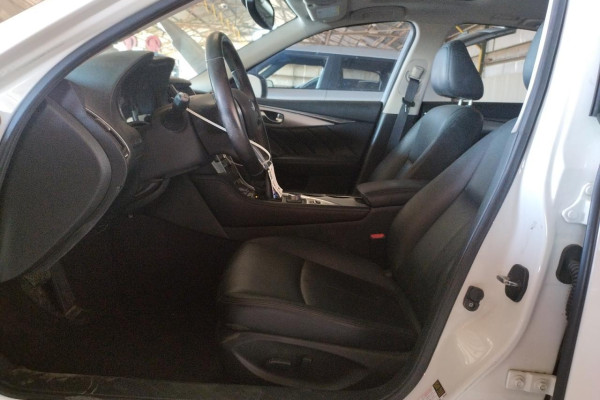 2020 Infiniti QX50 с пробегом 75 356 км