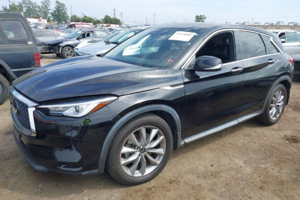 2021 Infiniti QX50 с пробегом 39 933 км