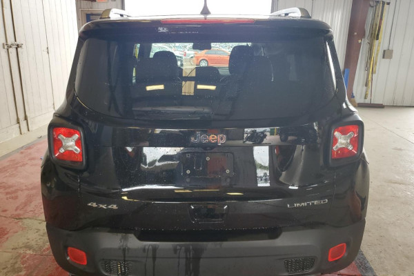 2022 Jeep Renegade с пробегом 12 857 км