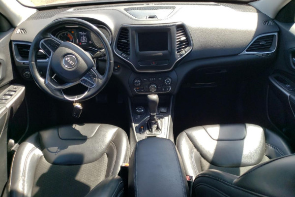 2019 Jeep Cherokee с пробегом 123 622 км