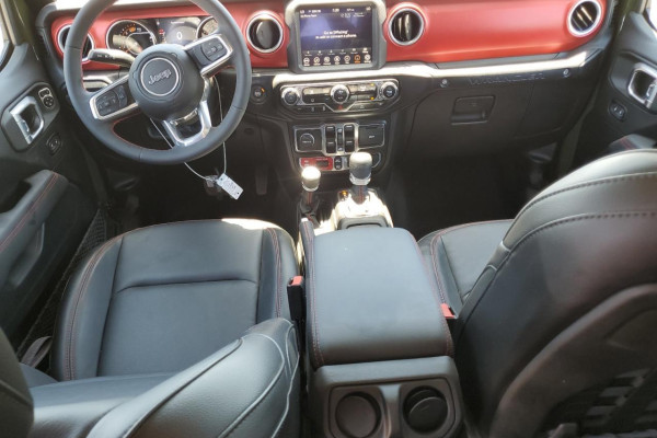 2023 Jeep Wrangler с пробегом 3 536 км