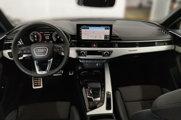 2023 Audi A4 с пробегом 50 км