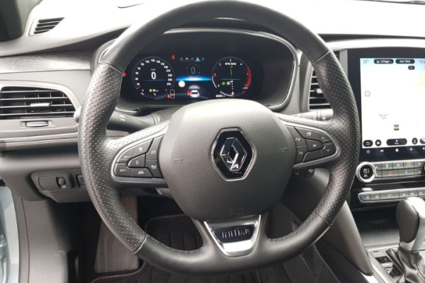 2020 Renault Talisman с пробегом 40 000 км