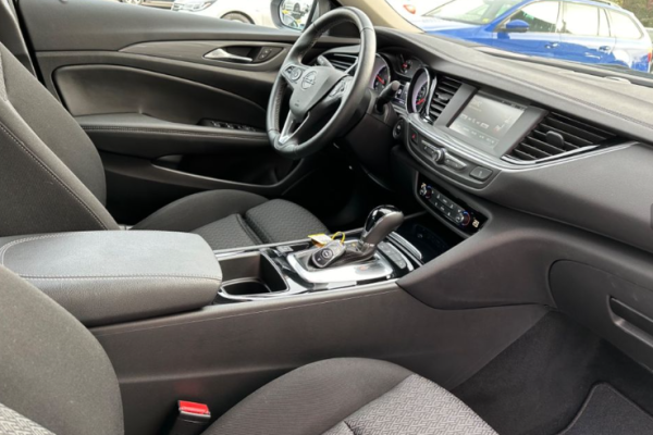 2020 Opel Insignia с пробегом 86 500 км