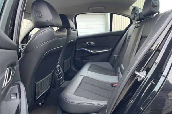 2020 BMW 3 серии с пробегом 67 400 км