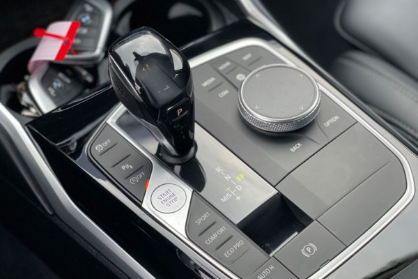 2020 BMW 3 серии с пробегом 67 400 км