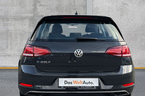 2020 Volkswagen Golf с пробегом 39 000 км