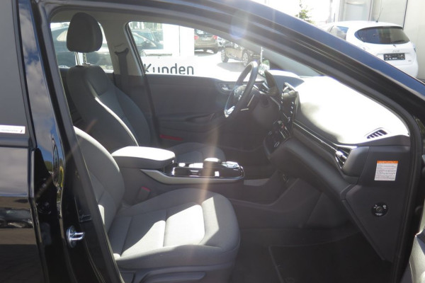 2021 Hyundai IONIQ с пробегом 27 700 км