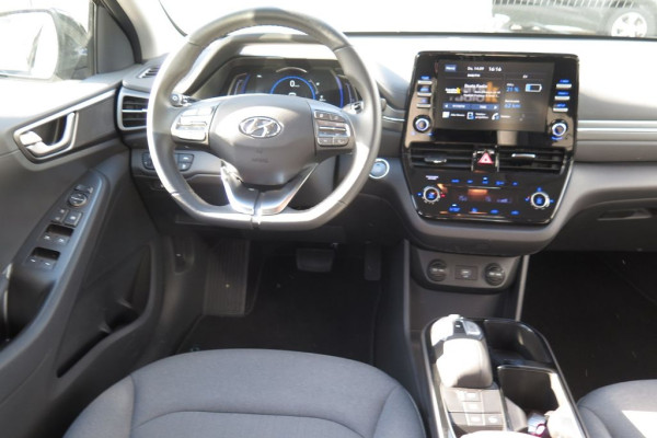 2021 Hyundai IONIQ с пробегом 27 700 км