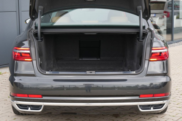 2019 Audi A8 с пробегом 118 000 км