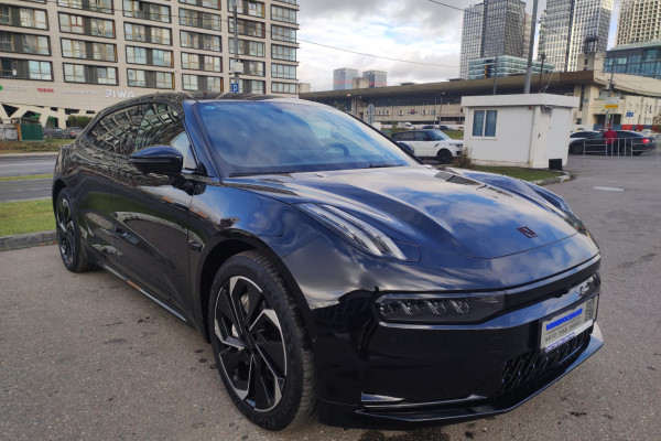 2023 Zeekr 001 с пробегом 21 км