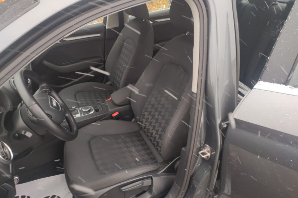 2015 Audi A3 с пробегом 74 000 км