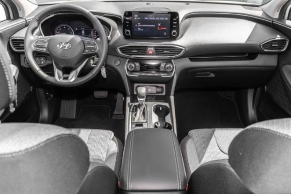 2023 Hyundai Santa Fe с пробегом 50 км