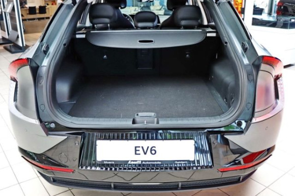 2022 Kia EV6 с пробегом 11 500 км