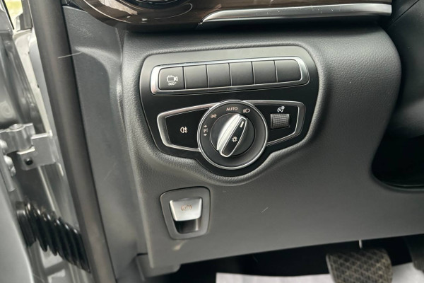 2022 Mercedes-Benz V-Класс с пробегом 100 км
