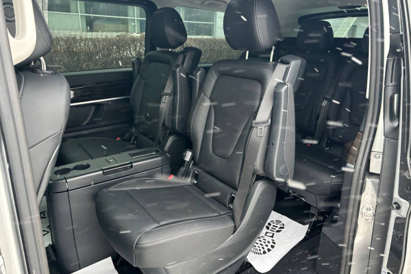 2022 Mercedes-Benz V-Класс с пробегом 100 км