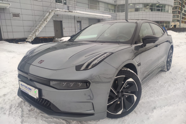 2023 Zeekr 001 с пробегом 40 км