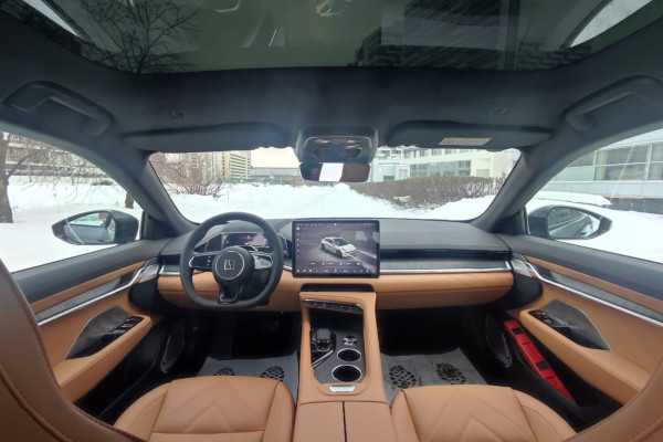 2023 Zeekr 001 с пробегом 40 км