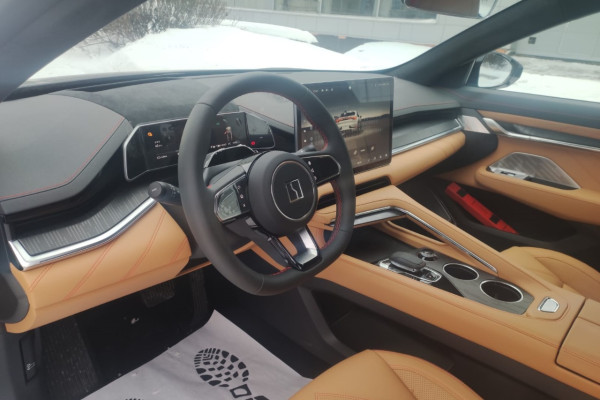 2023 Zeekr 001 с пробегом 22 км