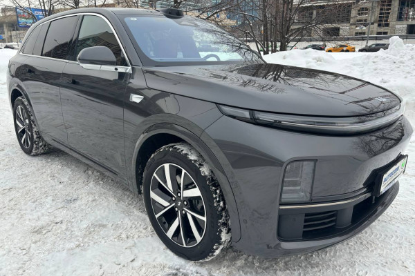 2023 Li Auto (Lixiang) L7 с пробегом 50 км