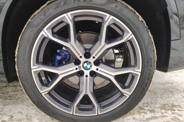 2023 BMW X5 без пробега
